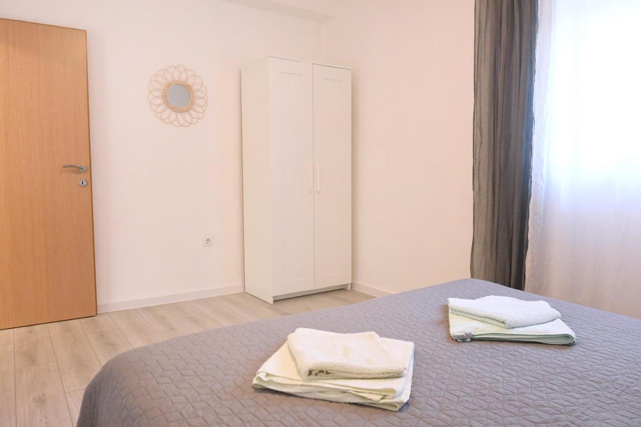 Apartment Karla Zara Esterno foto